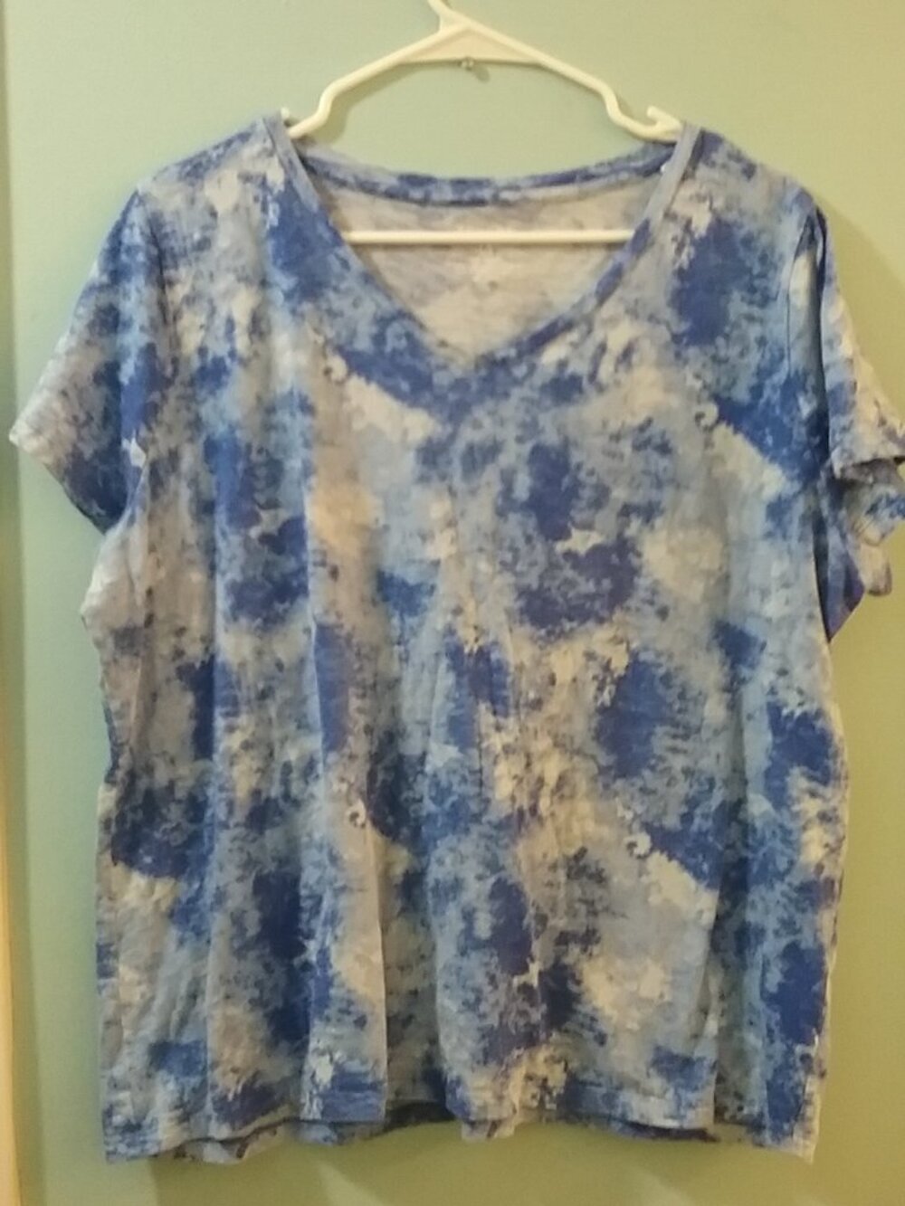 Sonoma Blue And White Top, 1x